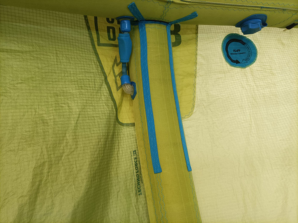 Etape 6 : Fermeture du B.A. et gonflage du kite.